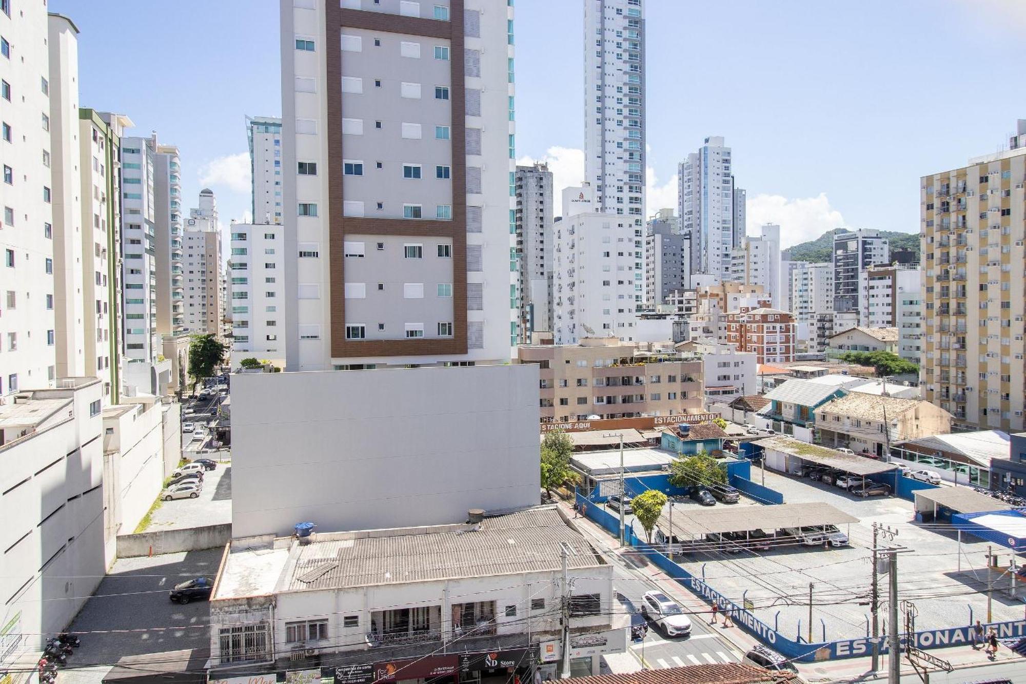 Bk34 - 2 Dorm Climatizados, Prox Calcadao, Garagem Daire Balneario Camboriu Dış mekan fotoğraf